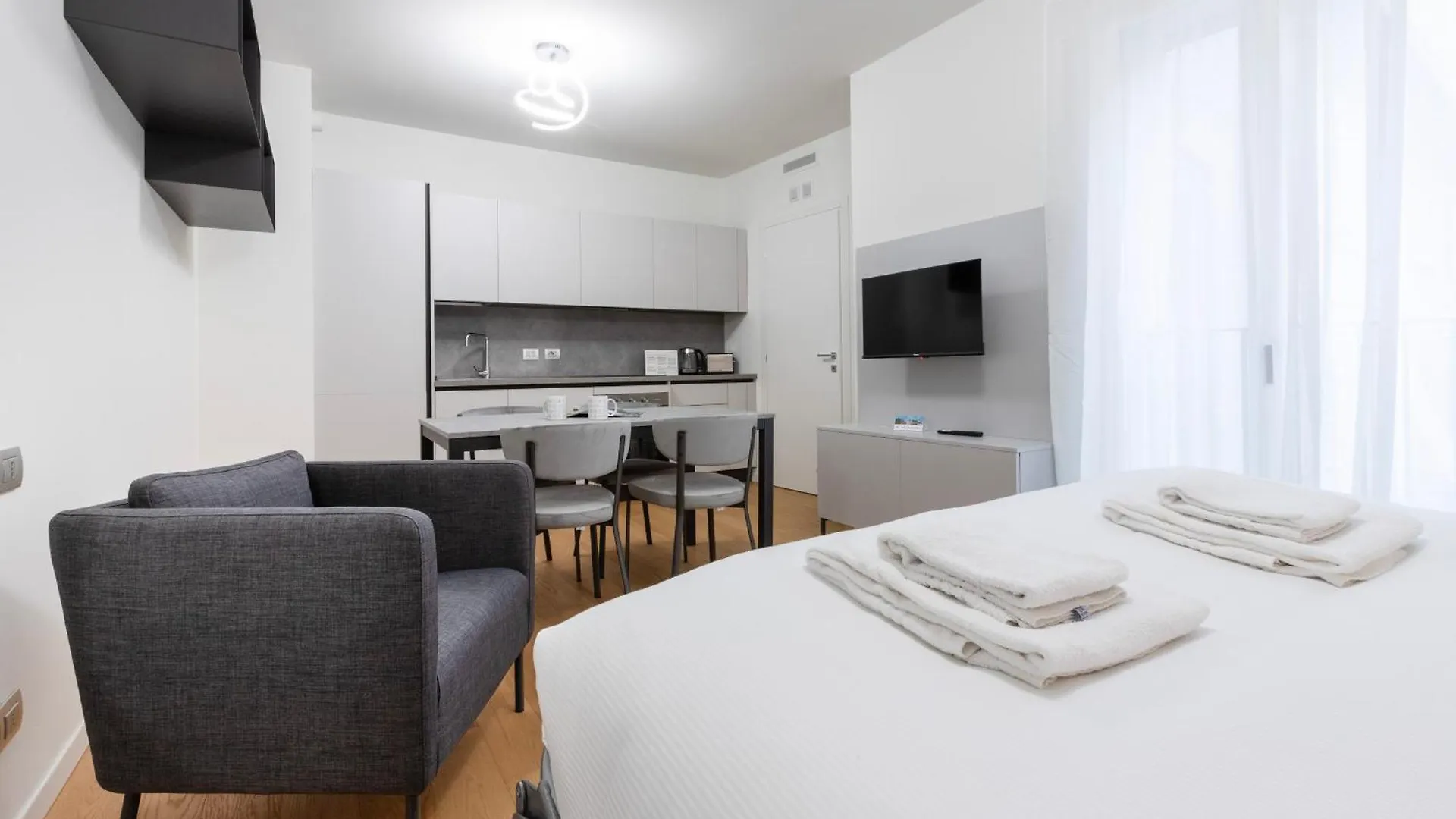 Italianway - Aspromonte 15 Apartment Milan